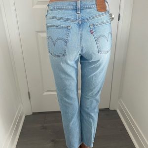 Levi’s wedgie fit size 26